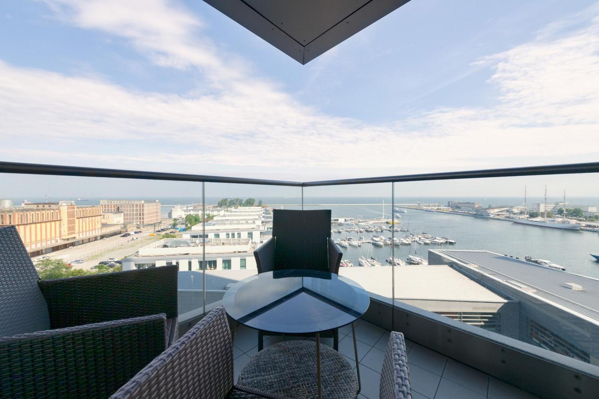 Dom & House - Apartamenty Sea Towers Gdynia Bagian luar foto