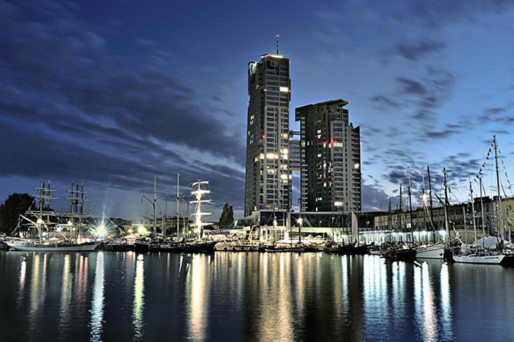 Dom & House - Apartamenty Sea Towers Gdynia Bagian luar foto